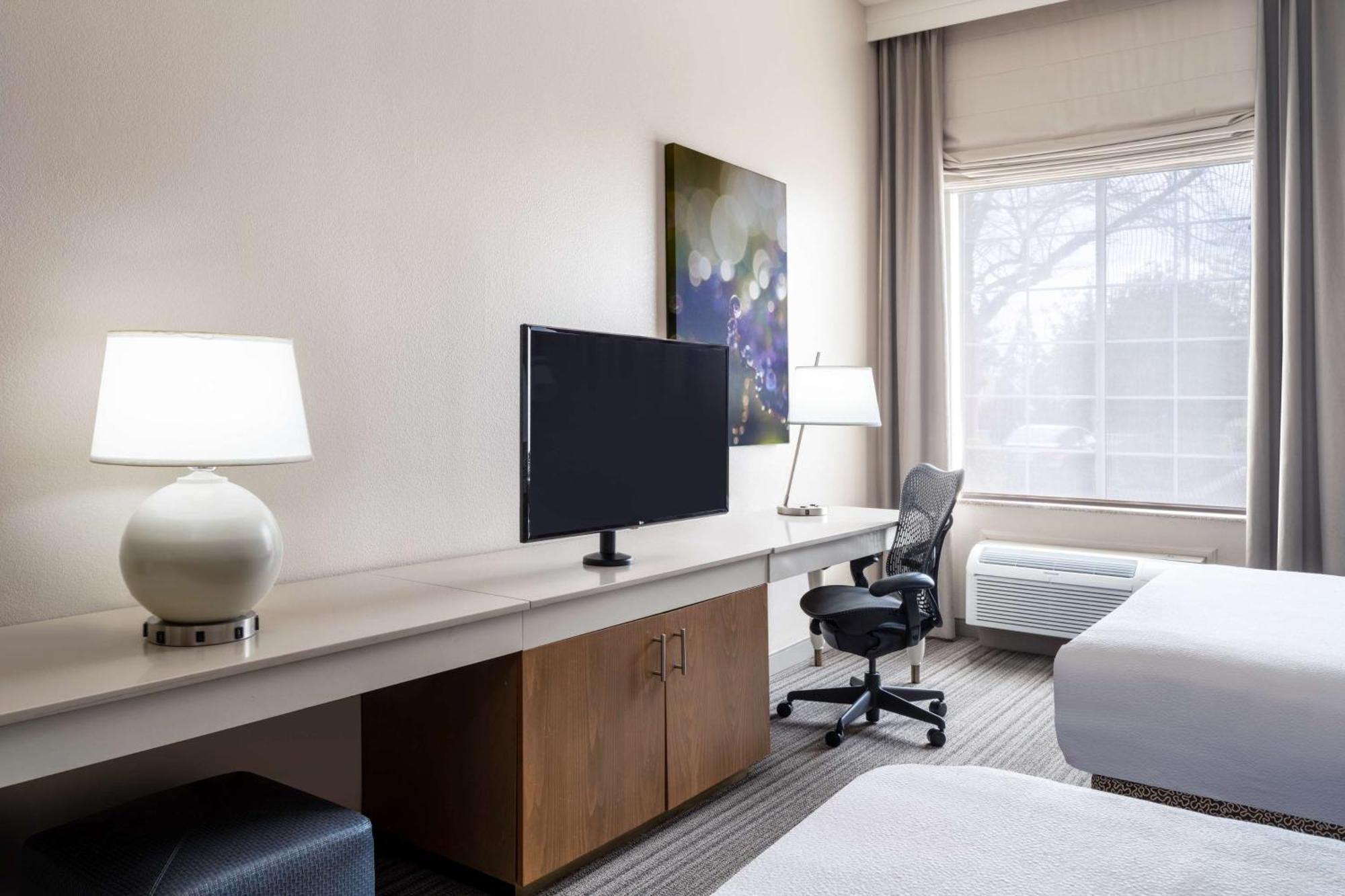 Hilton Garden Inn Bakersfield Kültér fotó